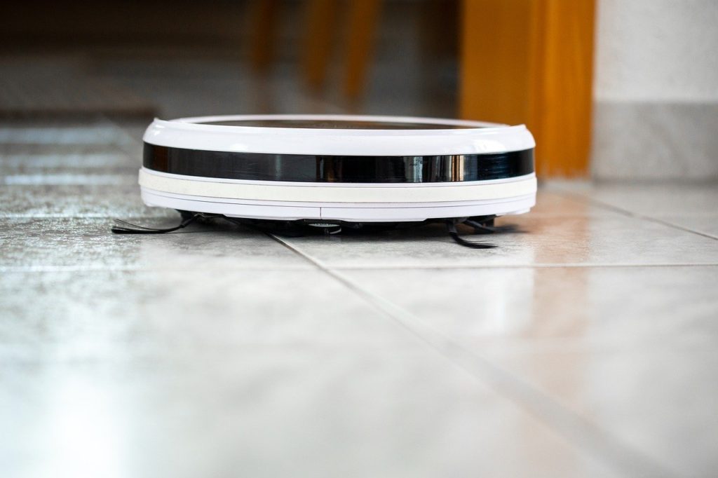 Get more free time by using a robot vacuum